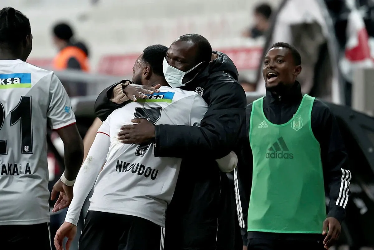 Son dakika haberi: Ahmet Çakar'dan olay Marafona yorumu! 'Elini çekiyor…' Beşiktaş haberleri