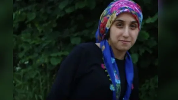 emine-kolay-karnindan-bicaklanarak-vahsice-katledilmisti-acili-kardesten-kan-donduran-iddia-kayinvalidesi-seni-1783403856443.jpg