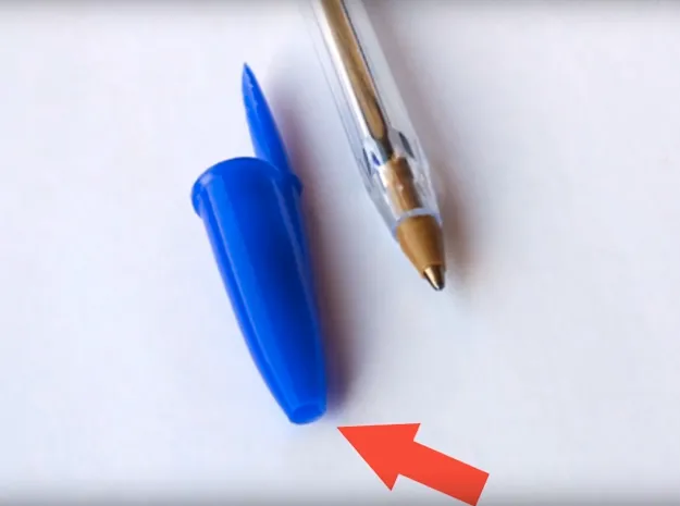 Tükenmez kalem kapağındaki deliğin, mürekkebin kurumasını önlemek için üretildiğini düşünenlerden misiniz?