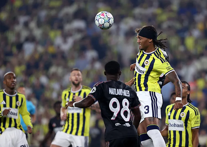 canli-uefa-sampiyonlar-liginde-fenerbahce-olimpik-lyon-maci-ilk-yari-oynaniyor-1787081060637.jpeg