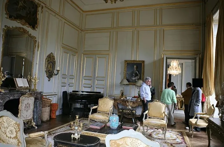 Epstein’in ölüm gecesi ‘turuncu’ sır! Hücreye giden gizemli kişi kim? Dünya bu çelişkiyi konuşuyor