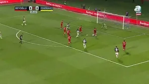 Fenerbahçe’nin penaltısı VAR’dan döndü!