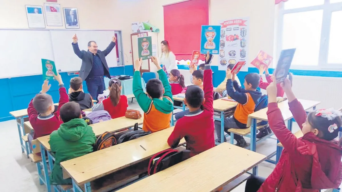 ‘Bilim neferi’ profesör 88 köy dolaştı