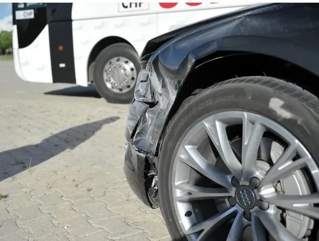 Kılıçdaroğlu’nun aracı kaza yaptı