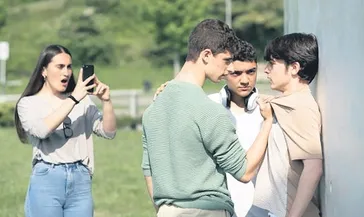 Akran zorbalığı evde başlıyor