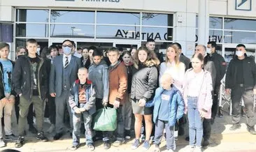 Ukraynalı yetimlere Türkiye kucak açtı #antalya