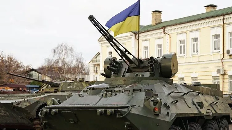 Rusya Ukrayna savaşı şiddetlenerek devam ediyor! Zelenskiy’den flaş açıklama: Havalimanı yerler bir...
