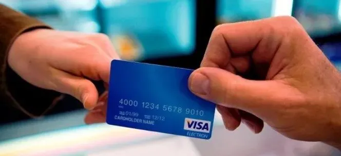 Kredi kartı ile ’Temassız ödeme’ yapanlar dikkatli olun! Temassız ödeme güvenli mi? Şaşırtan olayı anlattı...