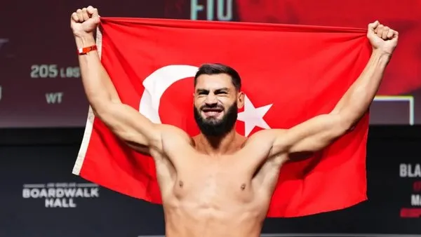 son-osmanli-ufc-arenasinda-ibo-aslan-cumartesi-gunu-billy-elekana-ile-karsilasiyor-1753347976225.jpg