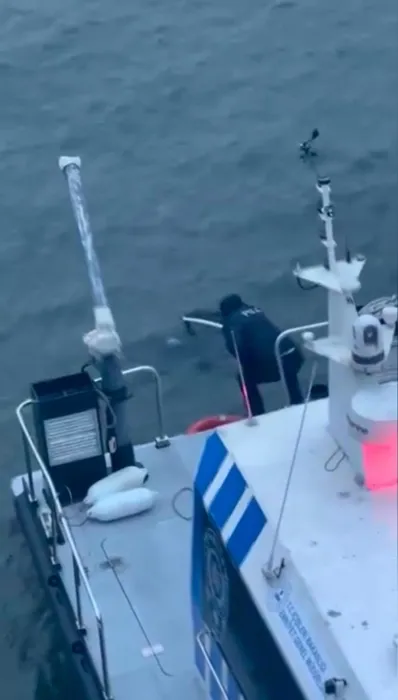 İstanbul’da korku dolu anlar! Haliç Metro Köprüsü’nden düştü! İşte o anlar...