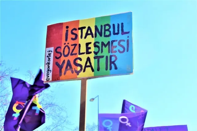 KADEM: ‘İstanbul Sözleşmesi LGBT’nin truva atı’