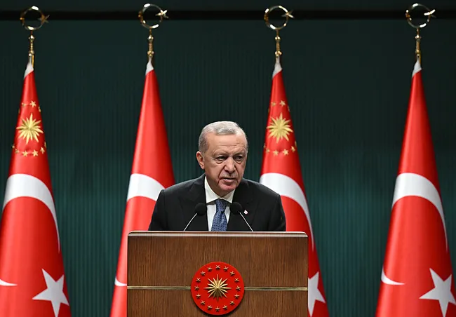 son-dakika-baskan-erdogandan-kabine-toplantisi-sonrasi-onemli-aciklamalar-netanyahu-dunyayi-atese-surukluyor-1759167665405.jpeg SON DAKİKA: Başkan Erdoğan’dan Kabine Toplantısı sonrası önemli açıklamalar: Netanyahu dünyayı ateşe sürüklüyor