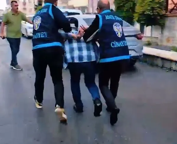 engelli-fehmi-mezarlikta-vahsice-katledilmisti-caninin-ifadesi-kan-dondurdu-bicagi-kalbine-sapladim-1791029397533.jpg