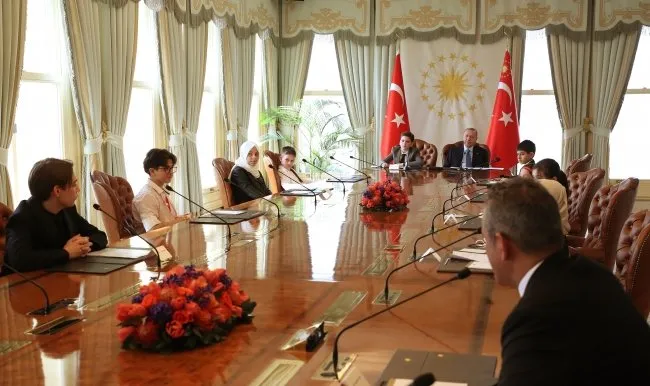 Türkiye 23 Nisan’ı kutluyor! Başkan Erdoğan Külliye’de çocukları ağırlayacak