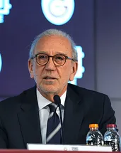 Galatasaray’dan transfer açıklaması: En iyi oyuncuları alacağız