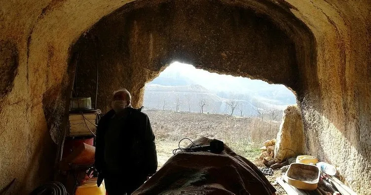 Bursa’da 2 bin yıllık kaya mezarın, Romalı soylu bir bürokrat ve ailesine ait olduğu ortaya çıktı