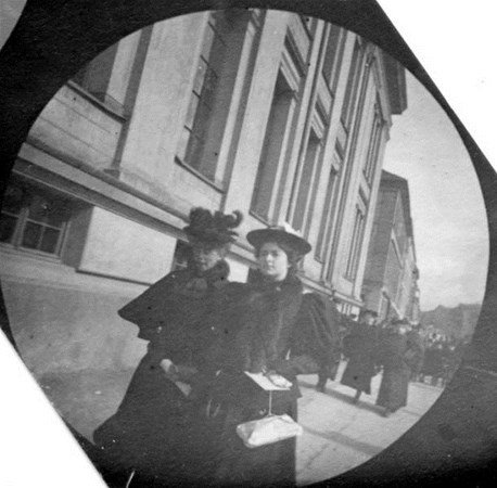 1890`lı yıllarda insanları gizlice görüntüledi