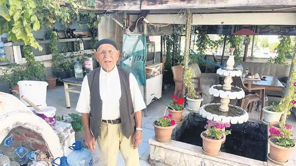 nepale-ya-da-doktora-gitmedi-spor-ve-diyet-yapmadi-yine-de-100-yasini-devirdi-1789314376653.jpeg
