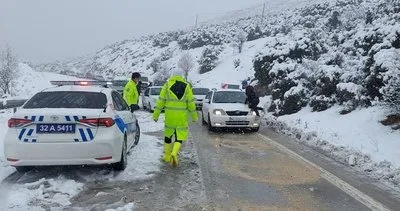 Vefakâr Türk Polisi yolda kalan sürücülerin yardımına koştu #isparta