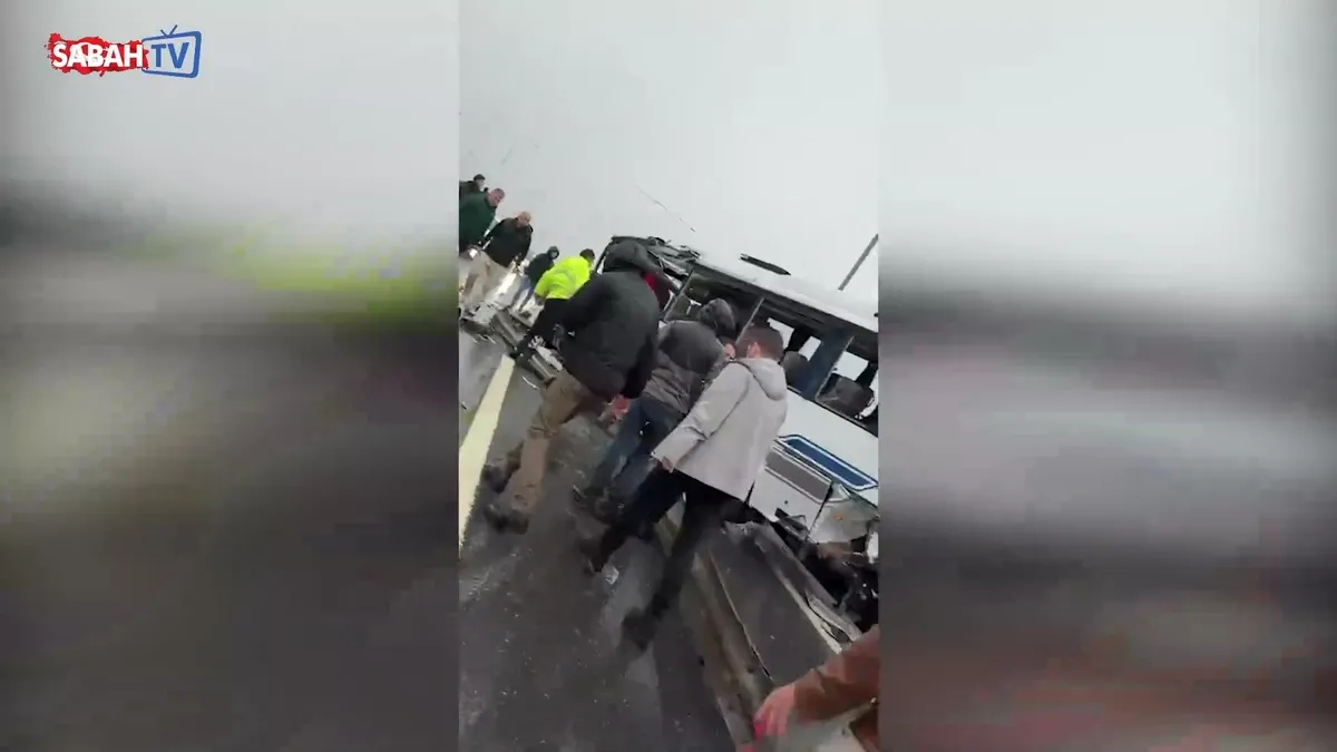 Son dakika | Başakşehir’de polis servisi kaza yaptı: 1 şehit, 16 polis yaralı! İlk görüntüler… | Video videosunu izle Son dakika | Başakşehir’de polis servisi kaza yaptı: 1 şehit, 16 polis yaralı! İlk görüntüler… | Video videosunu izle