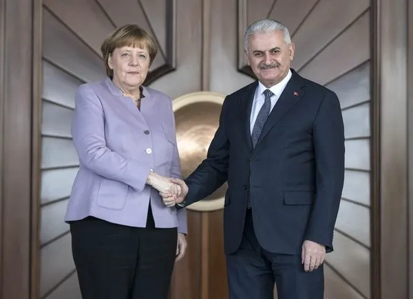 Yıldırım ve Merkel görüşmesinden kareler
