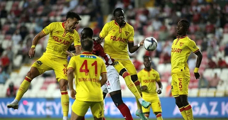 Sivasspor-Göztepe maçında kazanan yok!