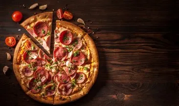 Pizza malzemeleri nelerdir? Karışık pizza içinde neler, hangi malzemeler var?