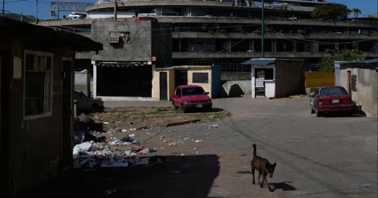 ABD’den Venezuela’daki vatandaşlarına çağrı: Derhal ülkeyi terk edin