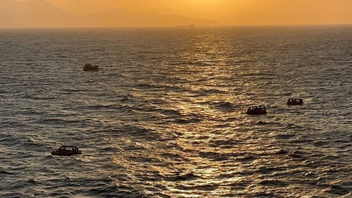 Datça açıklarında 86 düzensiz göçmen yakalandı Datça açıklarında 86 düzensiz göçmen yakalandı