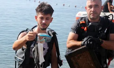 Deniz dibi maske kaplı! Büyükler kirletti minikler temizledi Deniz dibi maske kaplı! Büyükler kirletti minikler temizledi