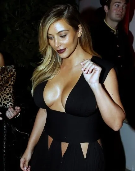 Kim Kardashian eski formuna çabuk kavuştu