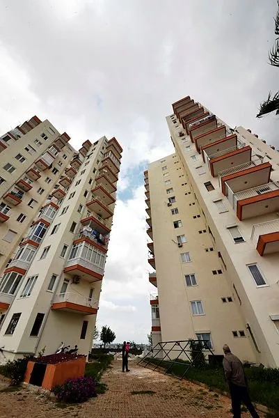 Antalya’da asansör kartları haczedilince apartman sakinleri mağdur oldu