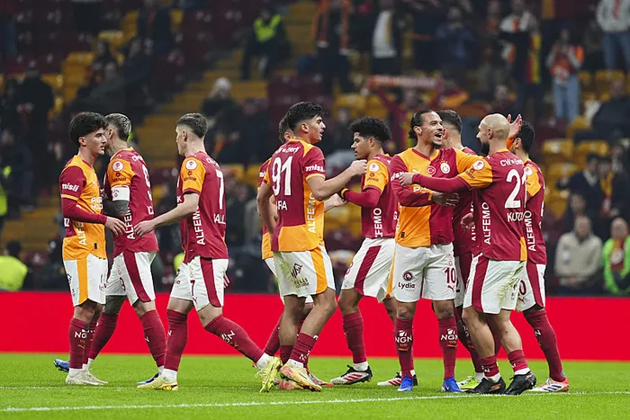 galatasaray-basaksehiri-tek-golle-gecti-ziraat-turkiye-kupasina-3-puanla-basladi-1766086149585.jpeg