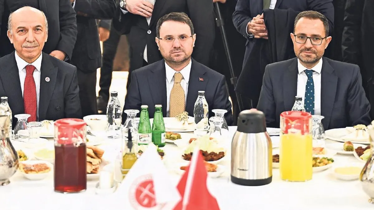 Bakan Gürlek avukatlarla iftarda buluştu: Tapuda avukat sorumluluğu getireceğiz