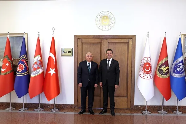 cekmekoyun-projeleri-cumhurbaskani-erdogana-sunuldu-cekmekoye-metro-ve-yesil-yol-koridoru-geliyor-1791795501088.jpg