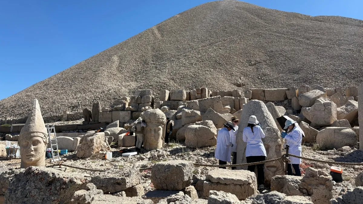 Zamana meydan okuyacak: Nemrut'un dev heykellerine koruma kalkanı! Nanateknolojik çözüm