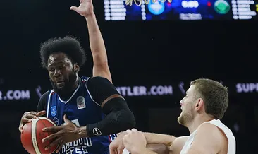 Anadolu Efes sahasında farklı kazandı!
