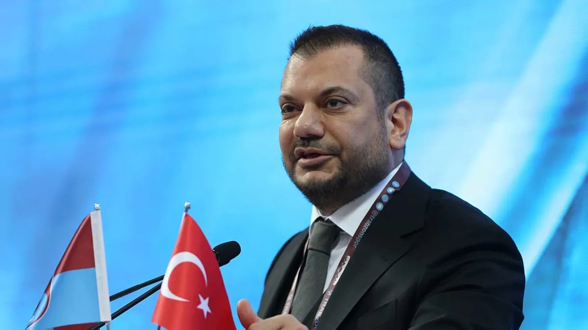 Son dakika haberi: Trabzonspor Başkanı Ertuğrul Doğan’dan Christ Oulai açıklaması! Son dakika haberi: Trabzonspor Başkanı Ertuğrul Doğan’dan Christ Oulai açıklaması!