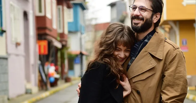 Damla Sönmez ve Ushan Çakır aynı dizide