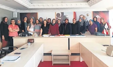 AK kadınlardan eğitime destek