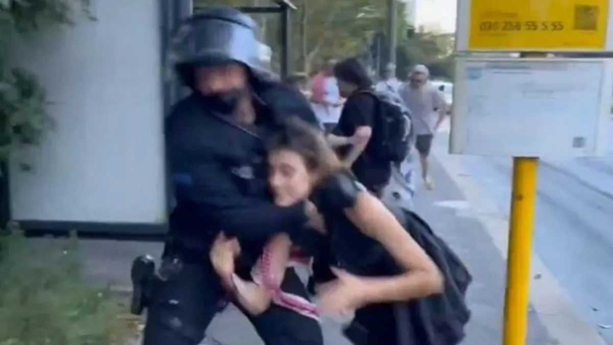 Berlin'de Gazze'ye destek gösterisi! Alman polisinden insalık dışı müdahale