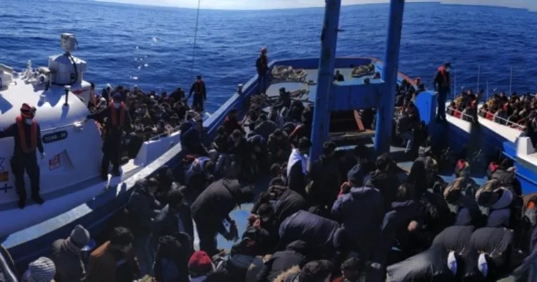 İzmir’de Yunan unsurlarınca itilen 348 göçmen kurtarıldı!