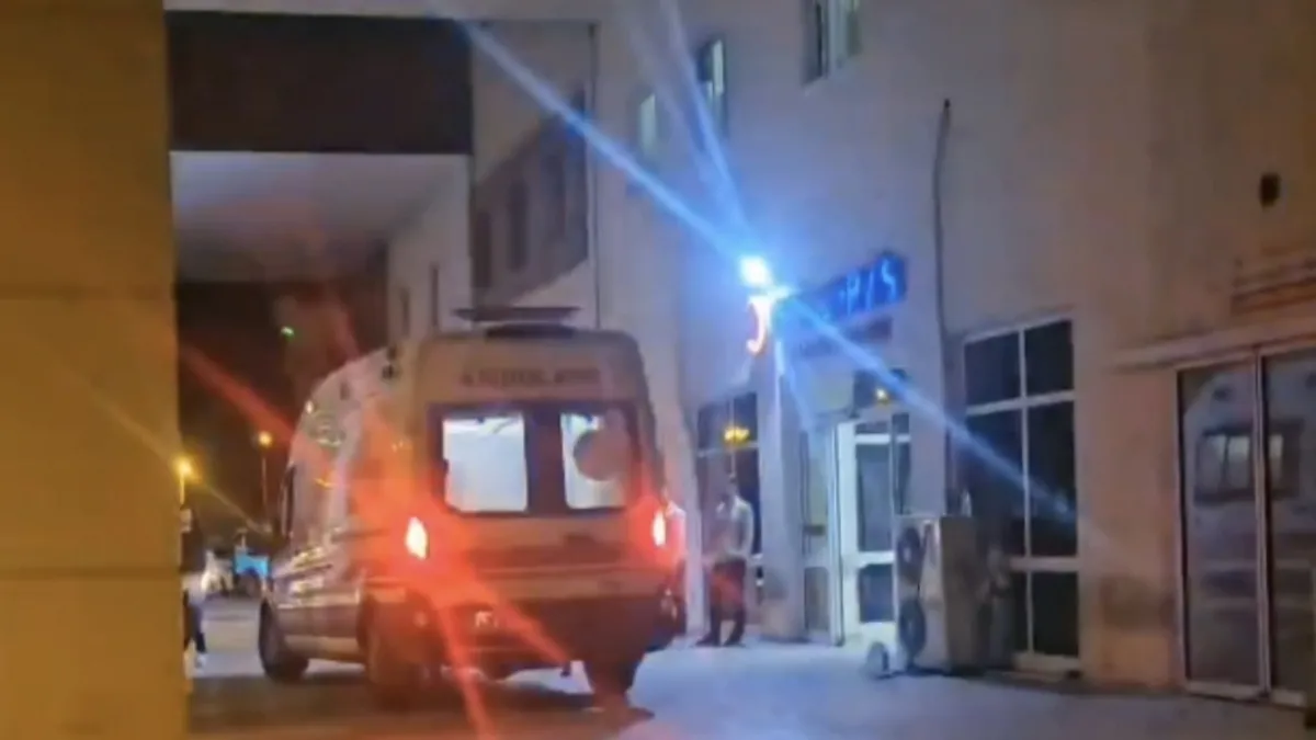 Nusaybin’de yorgun mermiyle yaralanan çocuk Diyarbakır’a sevk edildi Nusaybin’de yorgun mermiyle yaralanan çocuk Diyarbakır’a sevk edildi