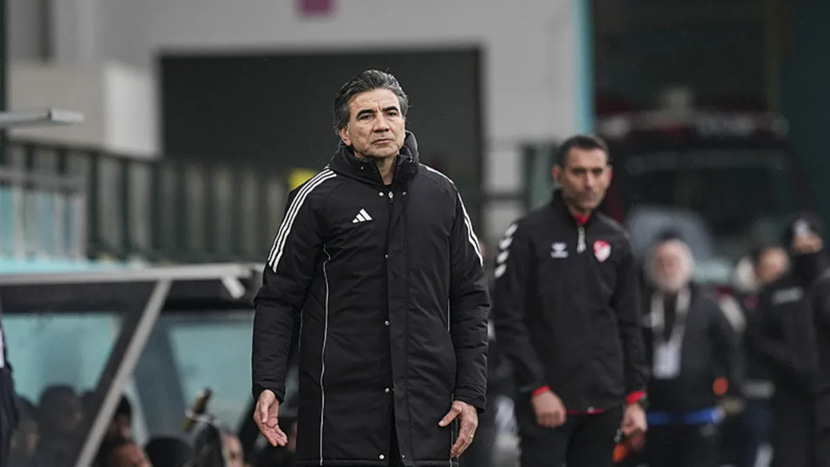 Osman Özköylü: Zirvedeki yerimizde kalmaya devam edeceğiz! Osman Özköylü: Zirvedeki yerimizde kalmaya devam edeceğiz!