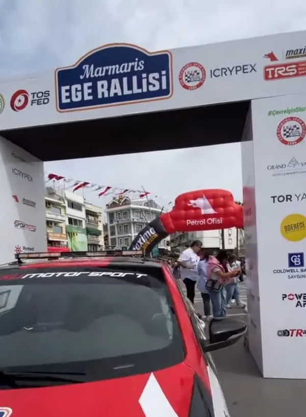 marmariste-ege-rallisinin-ikinci-gunu-tamamlandi-1742126921580.jpg