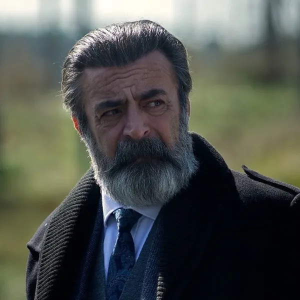 Ünlü oyuncu Levent Ülgen o paylaşım sonrası çılgına döndü Bu