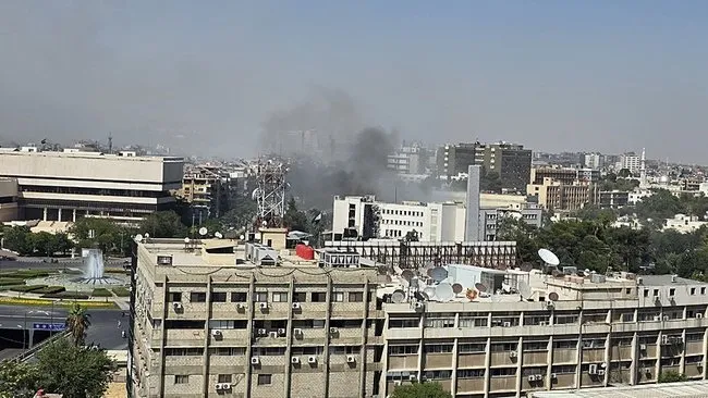 Dürzi bahanesiyle küstah tehdit! İsrail Savunma Bakanı’ndan hadsiz açıklama: Çekilmezseniz…