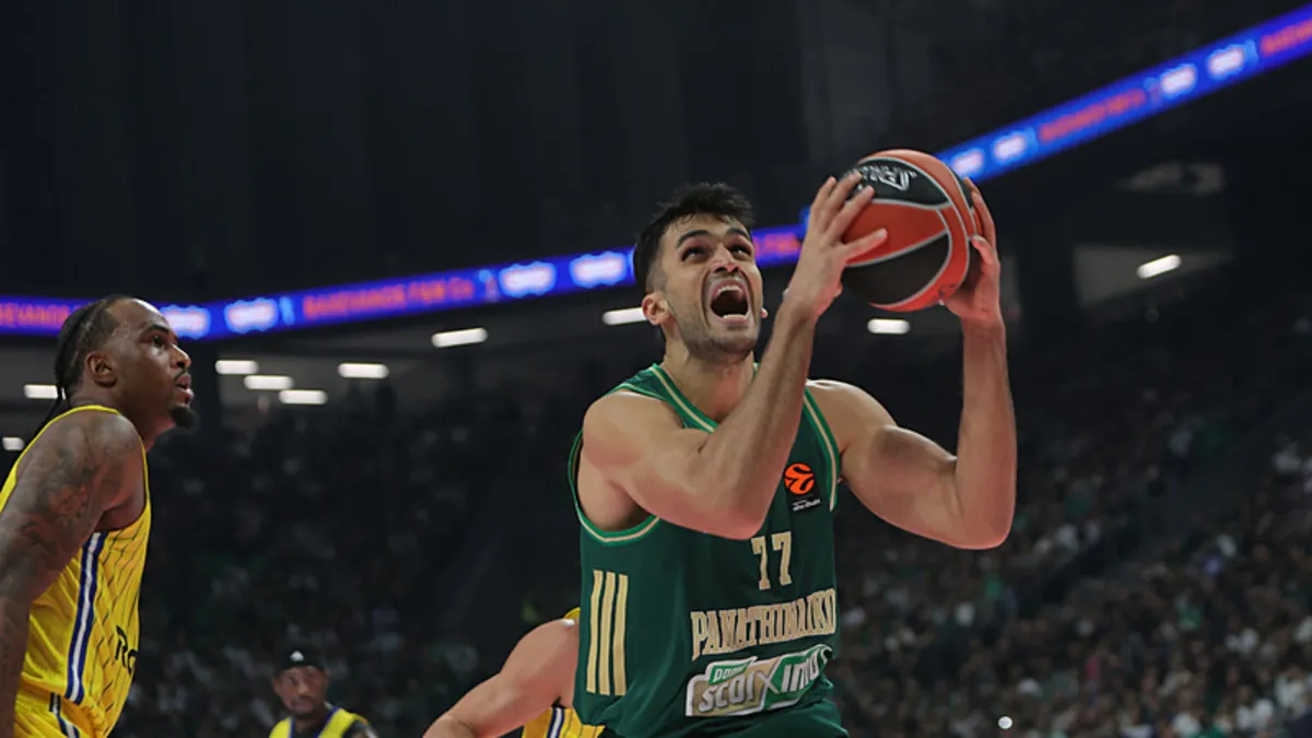 Ömer Faruk Yurtseven, Pana’dan ayrılır ayrılmaz “double-double” yaptı Ömer Faruk Yurtseven, Pana’dan ayrılır ayrılmaz “double-double” yaptı