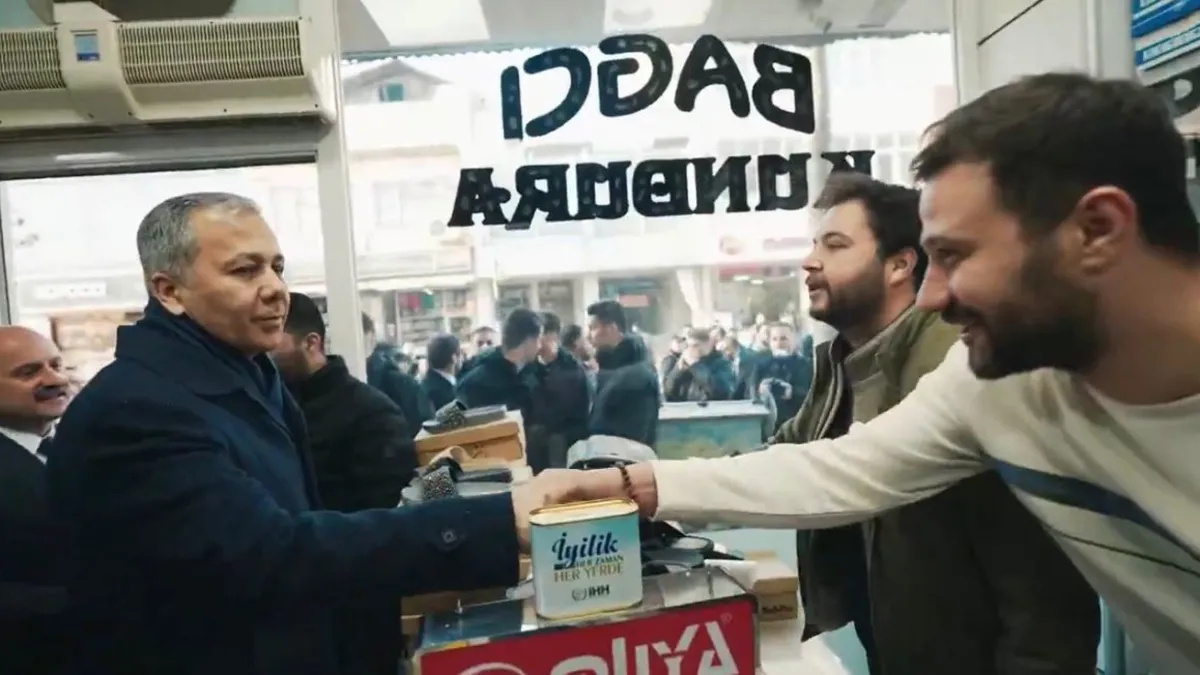 Yerlikaya Adıyaman’daki esnafları ziyaret etti Yerlikaya Adıyaman’daki esnafları ziyaret etti