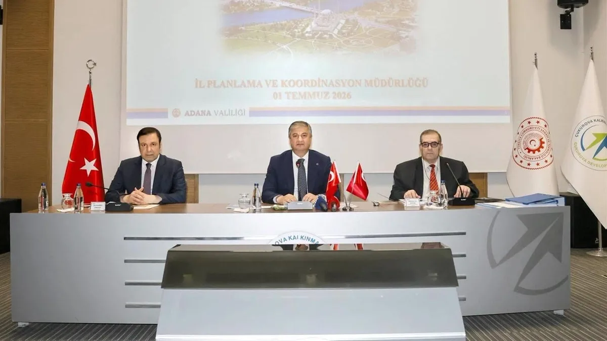 Adana Valisi Mustafa Yavuz, Adana'nın 2040 vizyonunu açıklıyor.